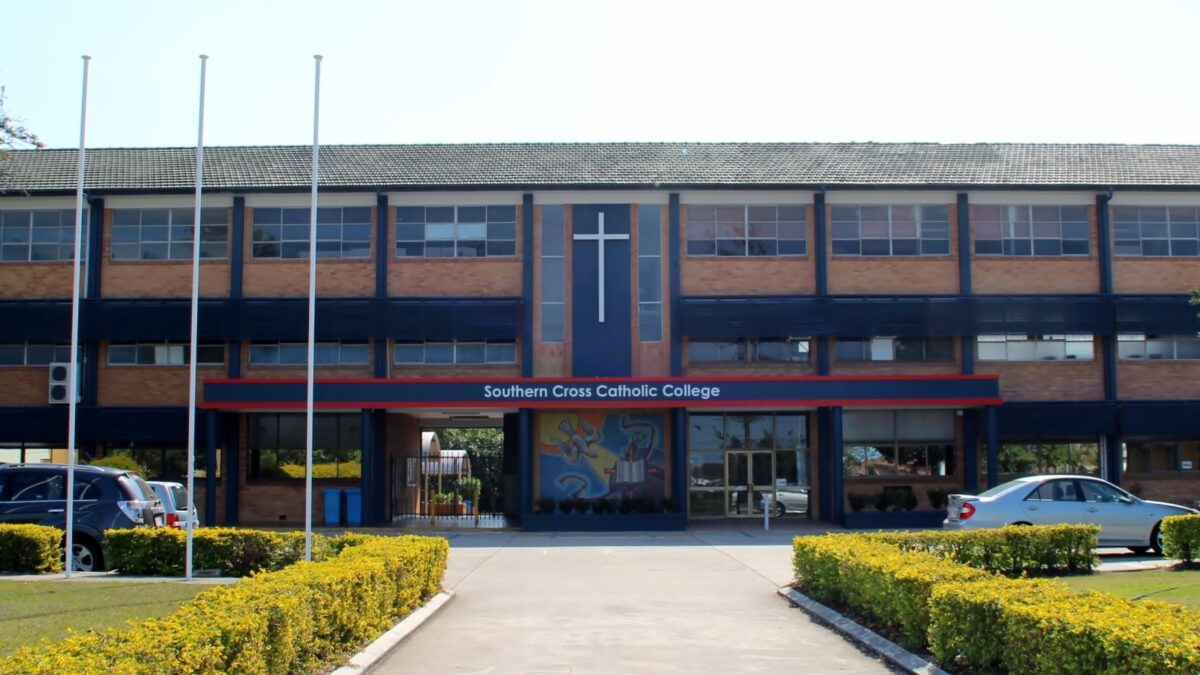 Southern Cross Catholic College - duhoclightacademy